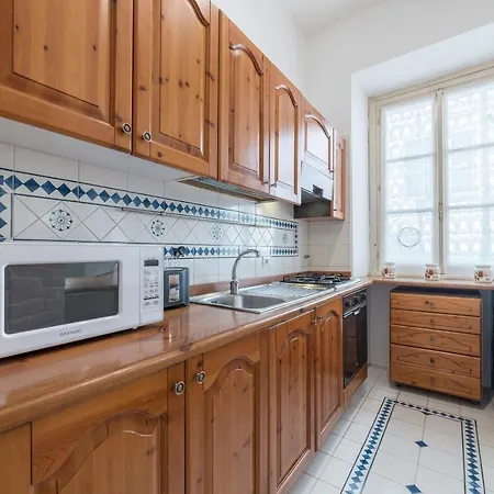 Charming And Bright Flat In Trastevere * Roma